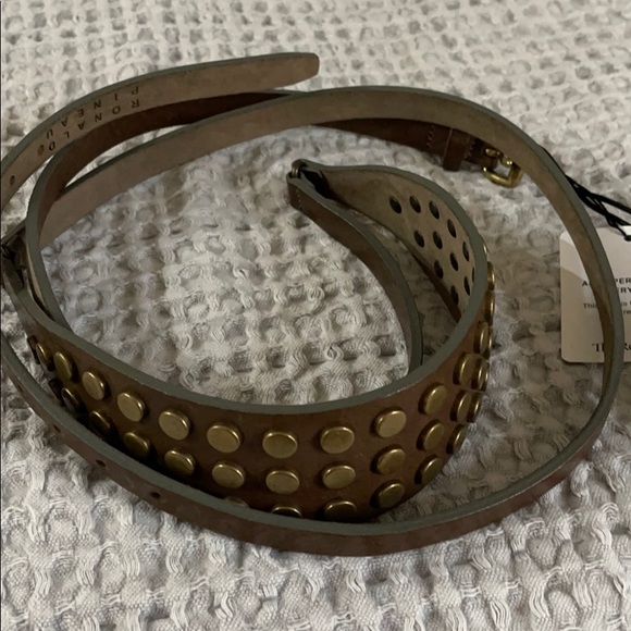 Ronald Pineau wrap around belt - Picture 4 of 6